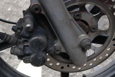 Cara Mudah Deteksi Kondisi Rem Sepeda Motor