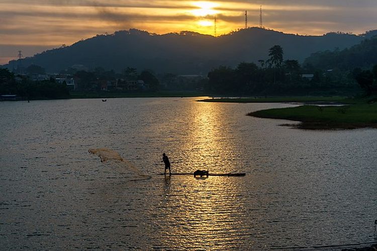 Situ Ciburuy di Kabupaten Bandung Barat