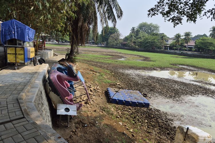 Danau Cinere Depok Mengering, Warga Sebut Kekeringan Kali Ini Terparah