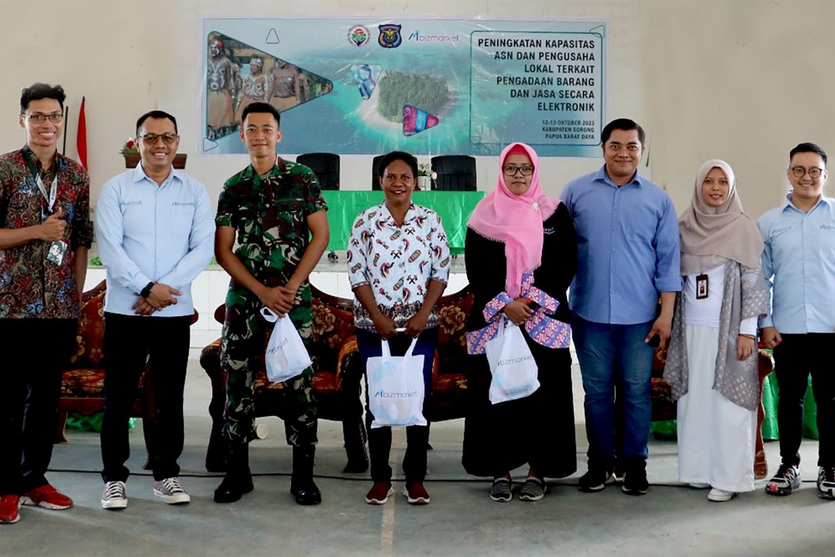 Sosialisasi Kemendes PDDT bersama Mbizmarket untuk meningkatkan Ekonomi di Kabupaten Sorong melalui Pengadaan Digital Barang/Jasa