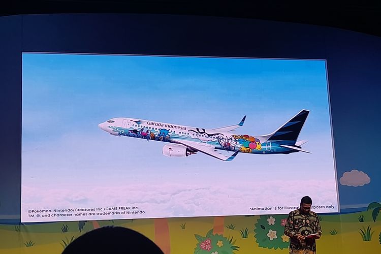 Ade R. Susardi, Director of Service & Commercial Garuda Indonesia saat menjelaskan Pokemon Jet Garuda Indonesia. 