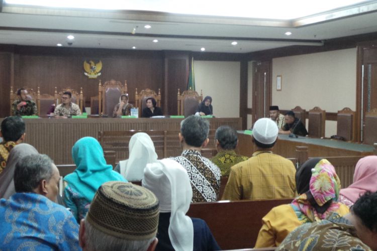 Rapat kreditur perkara penundaan kewajiban pembayaran utang (PKPU) First Travel, di Pengadilan Niaga, Jakarta Pusat, Rabu (18/10/2017).