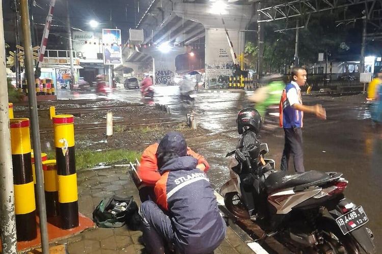 Palang Kereta Lempuyangan Rusak Ditabrak Mobil, Pelaku Diminta Ganti Rugi Rp 1,5 Juta