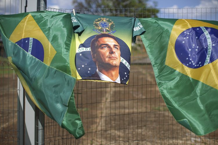 Mengenal Dinasti Bolsonaro, Bagaimana Satu Keluarga Menguasai Politik Brasil?