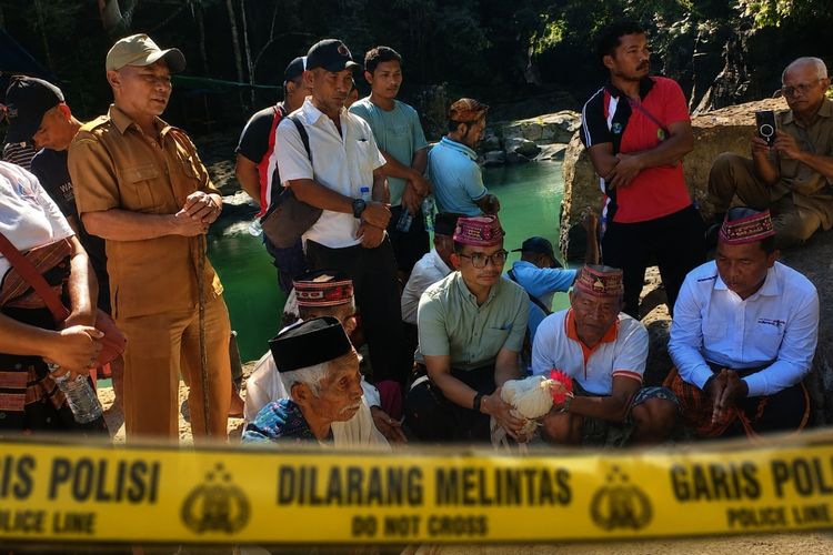 2 Turis Asing Tewas Terjatuh di Cunca Wulang Labuan Bajo, Ritual Adat Congko Wakar Digelar