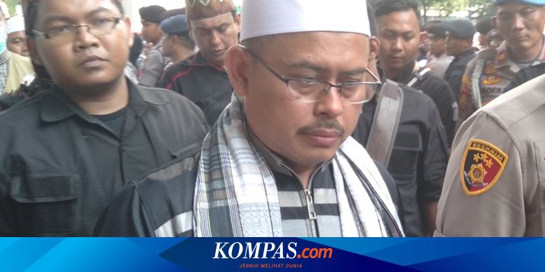Ketum PA 212: Kami Tawarkan Ganti Biaya Kerusakan di Bandara Soekarno-Hatta, tetapi Ditolak