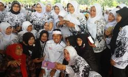 Ribuan Guru 