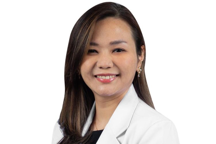dr. Febby Hutomo, Sp. KN (K), FANMB, dokter spesialis kedokteran nuklir konsultan nuklir onkologi RS Siloam MRCCC Semanggi