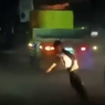 Viral, Video 5 Remaja di Bekasi Nekat Adang Truk, Polisi: Mau Numpang untuk Pulang