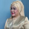 Profil Elvy Sukaesih, Ratu Dangdut Indonesia