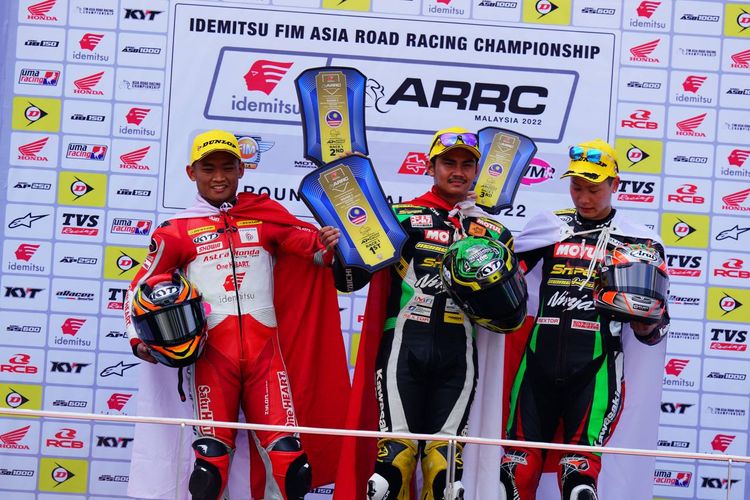 Rheza Danica raih podium kedua race 1 seri putaran kedua Asia Road Racing Championship (ARRC) 2022 kelas  Asian Production 250 (AP250), Sabtu (28/5/2022).