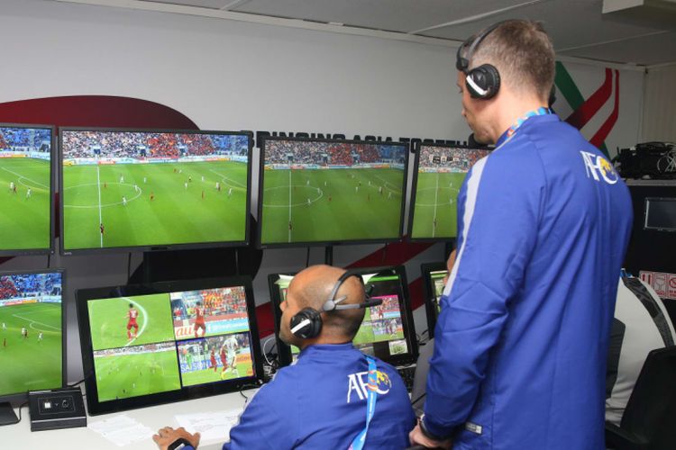 Untuk kali pertama sistem VAR (Video Asistan Referee) akan diterapkan pada laga perempat final Piala Asia 2019 antara Vietnam dan Jepang di Stadion Al Maktoum, Dubai, pada Kamis pukul 17.00 waktu setempat. 