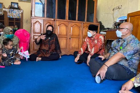 Didatangi Risma, Istri Korban KRI Nanggala-402 Minta Jasad Suaminya Terus Dicari