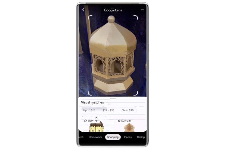 Tampilan aplikasi Google Lens ketika dipakai untuk memotret pernak pernik Ramadhan