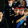 Momen 8 Cucu Ratu Elizabeth Menjaga Peti Bersama, dengan Harry Diizinkan Gunakan Seragam Militer 