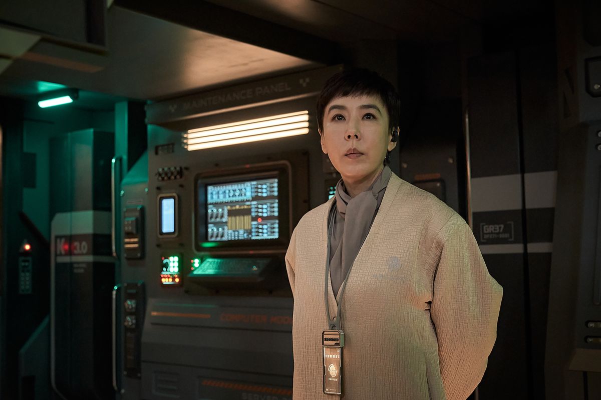 Kang Soo-youn sebagai Yun Seo-hyun dalam film JUNG-E