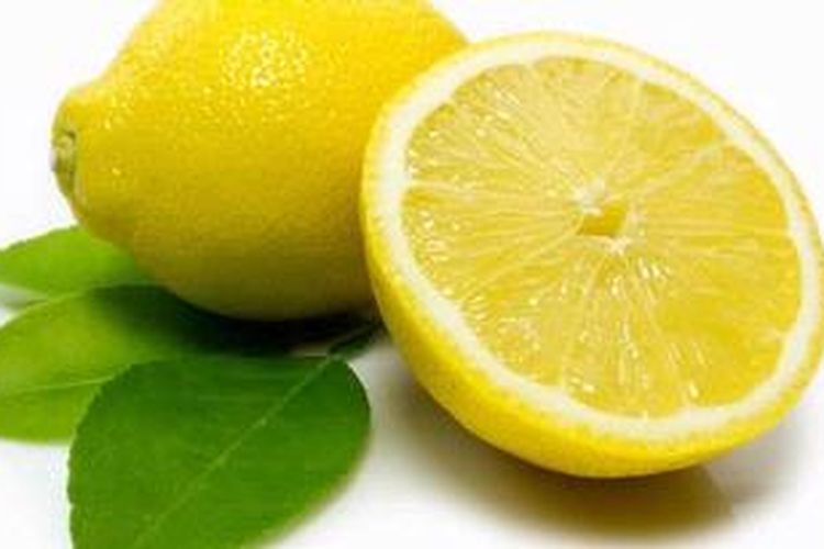 Jeruk lemon memiliki banyak manfaat. 