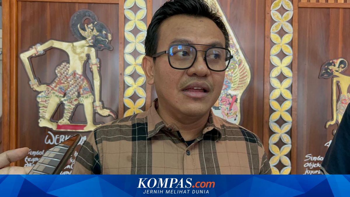 Kejari Solo Telaah Laporan Kasus Baliho Ultah Jokowi