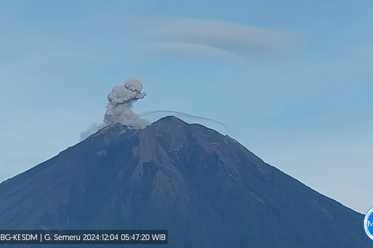 Erupsi Gunung Semeru, Rabu (4/12/2024) pagi