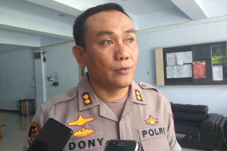 Kapolres Ciamis, AKBP Dony Eka Putra saat diwawancarai di kantor Setda Kabupaten Ciamis, Rabu (4/03/2020).