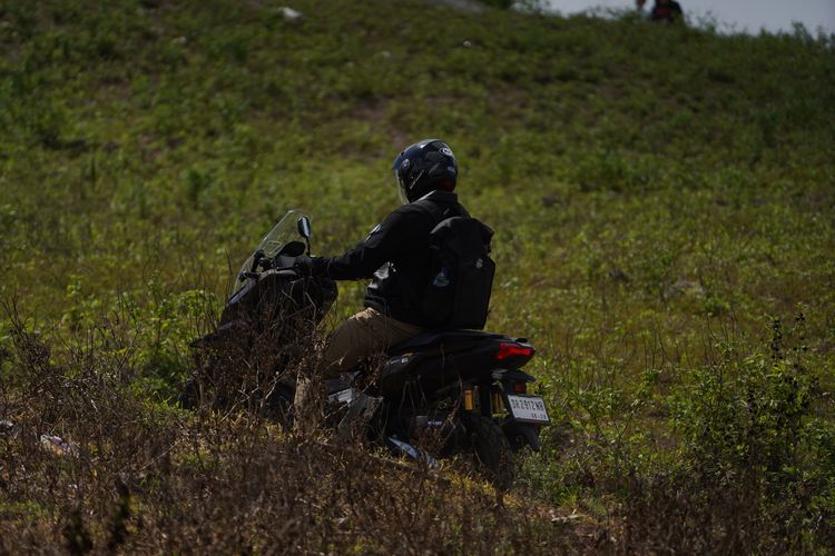 Honda ADV160 RoadSync