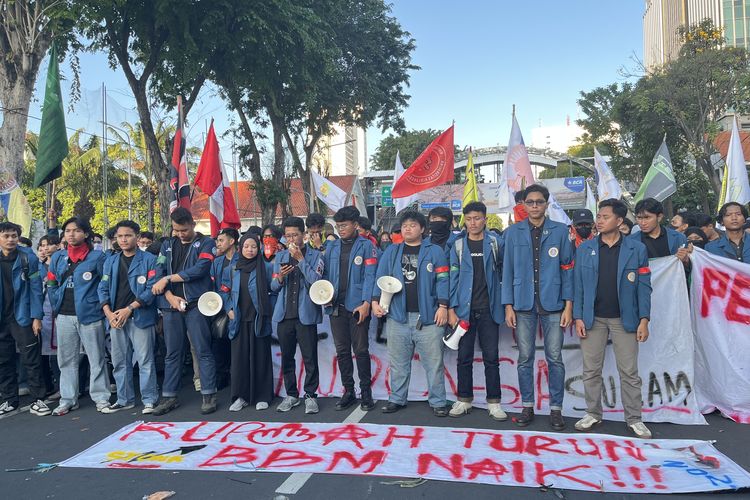 BEM SI Jatim Gelar Demo 