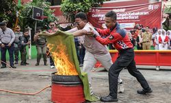 Hadapi Ancaman Kebakaran, Jakarta Perkuat APAR hingga Relawan di Permukiman 
