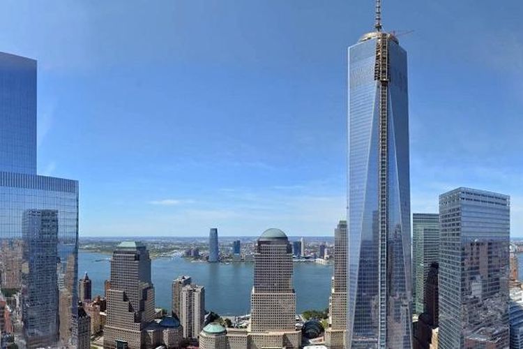 Observatorium One World Trade Center resmi dibuka untuk umum pada Jumat silam.