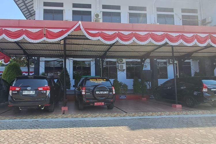 KPK Perluas Penggeledahan di Sukoharjo, Penyidik Bawa Dua Koper Hitam dari BPKPAD