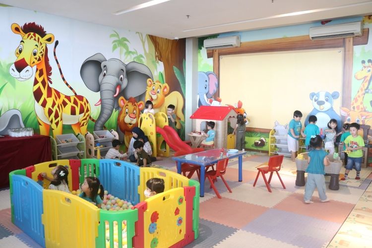 Kids Club di Aston Kartika Grogol. 