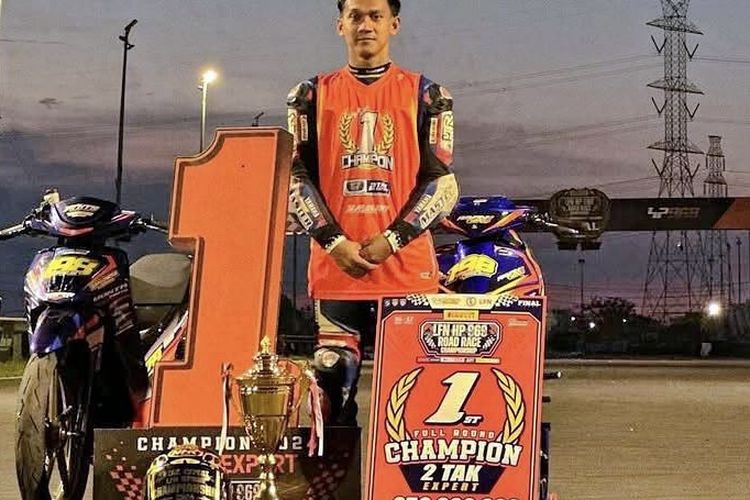 Pebalap Awhin Sanjaya