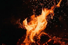 5 Fakta Menarik tentang Api yang Hanya Bisa Membakar di Bumi