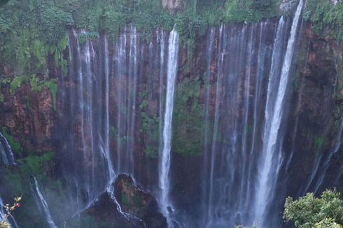 Intensitas Hujan Tinggi, Banjir Terjang Tumpak Sewu Lumajang