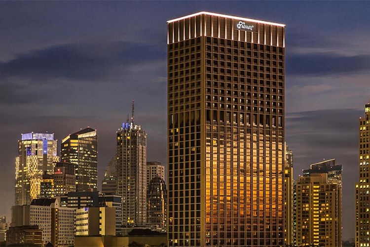 Fairmount Jakarta, salah satu hotel dekat Stadion Utama Gelora Bung Karno (SUGBK)