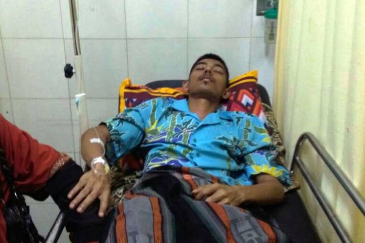 Khaliddin (31), TKI yang baru enam hari tiba di tanah air kembali dirawat di Rumah Sakit Umum Cut Meutia, Aceh Utara, Selasa (30/5/2017)
