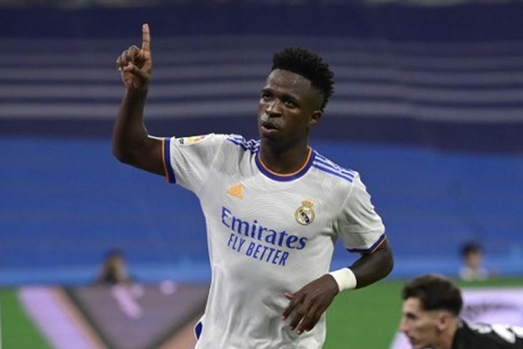 Penyerang Real Madrid asal Spanyol, Vinicius Junior, mencetak tiga gol alias hattrick dalam laga Real Madrid vs Levante dalam pentas Liga Spanyol pekan ke-36 di Santiago Bernabeu, Jumat (13/5/2022) dini hari WIB.