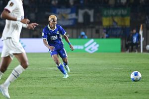 Alasan Pelatih Persib Berikan Debut Ikhwan Tanamal