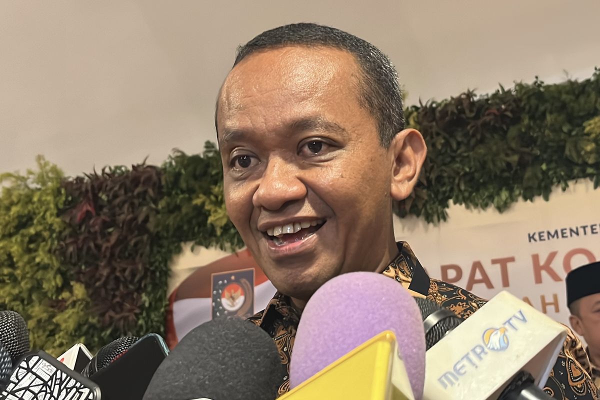 Jokowi ke Jakarta di Tengah Isu Jadi Kader Golkar, Ini Kata Bahlil