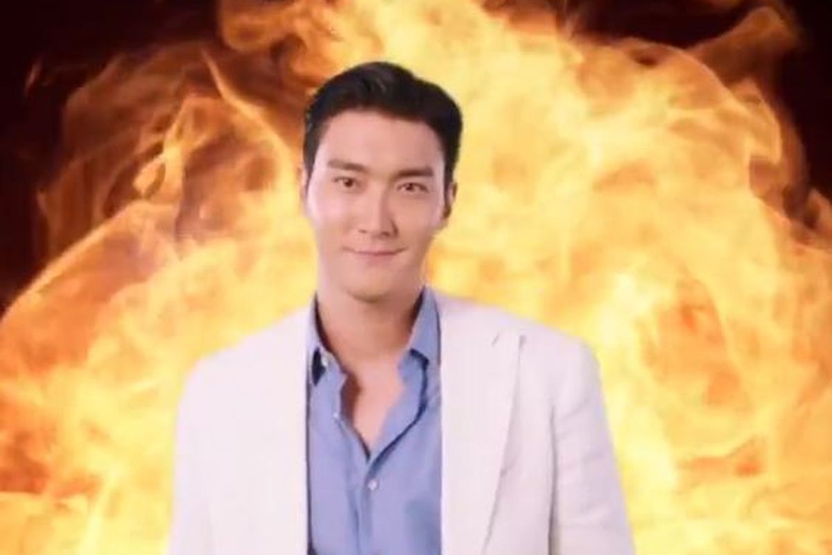 Member Super Junior Siwon Choi menjadi bintang iklan produk mie instan, mie Sedaap. 