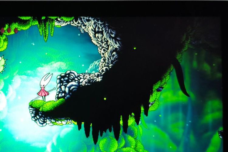 ROG Xbox Ally mampu memainkan Hollow Knight: Silksong di resolusi 1080p dengan lancar.