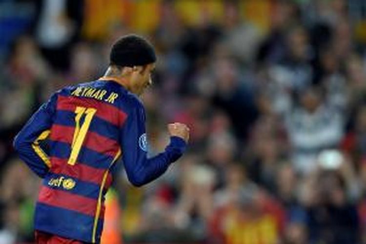 Bintang Barcelona merayakan gol penalti ke gawang BATE Borisov pada lanjutan Liga Champions di Stadion Camp Nou, Kamis (5/11/2015).