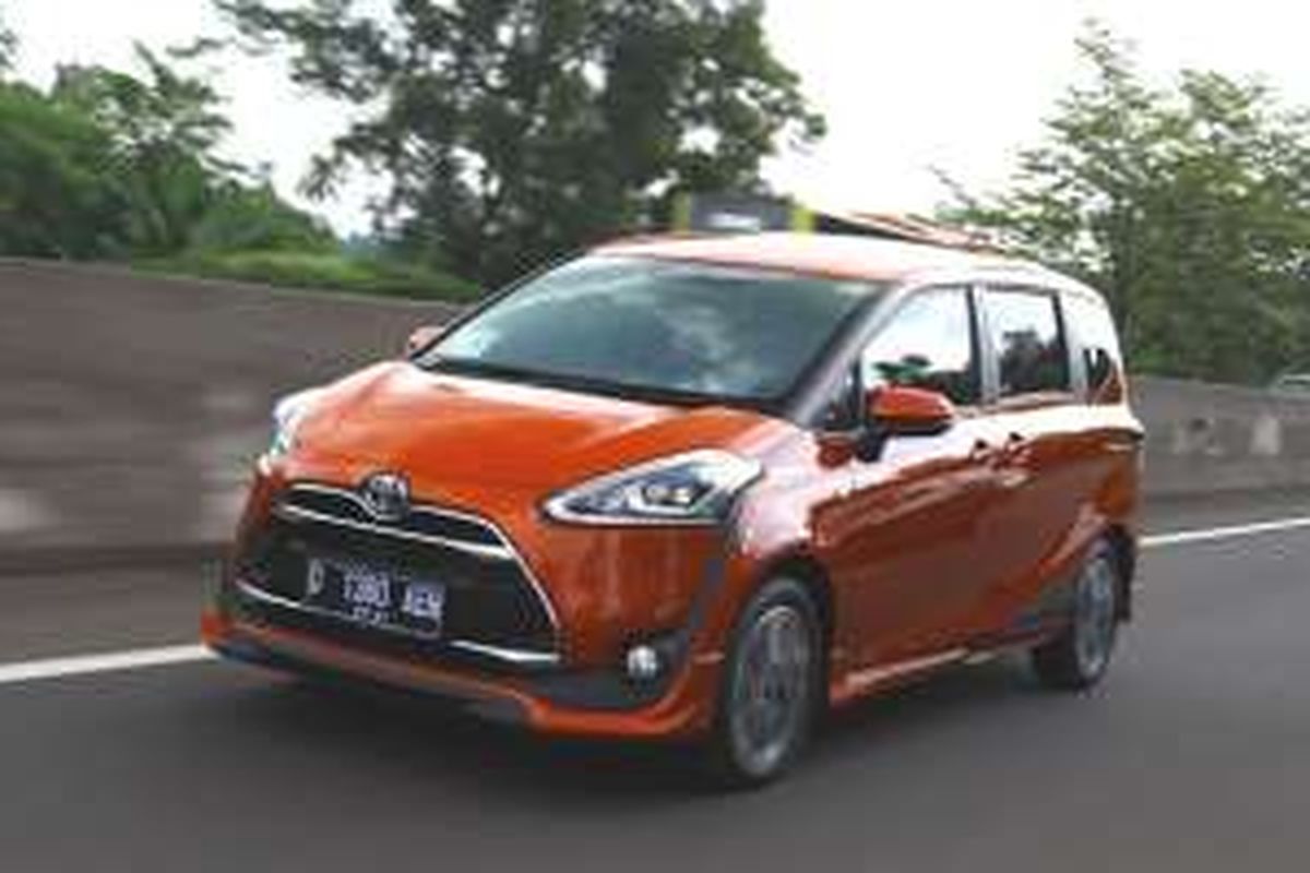 Toyota All New Sienta.