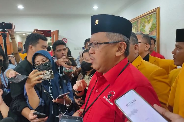 Sekretaris Jenderal PDI-P Hasto Kristiyanto ditemui di Kantor DPP PDI-P, Jalan Diponegoro, Menteng, Jakarta Pusat, Senin (28/8/2023).