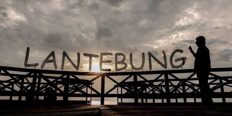 Wisata Mangrove Lantebung, Surga Hijau Tepi Laut di Makassar