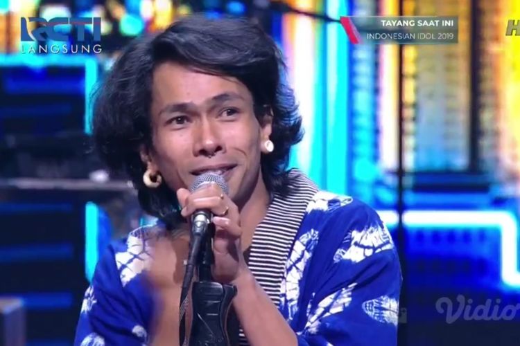 Ari Lesmana, vokalis Fourtwnty.