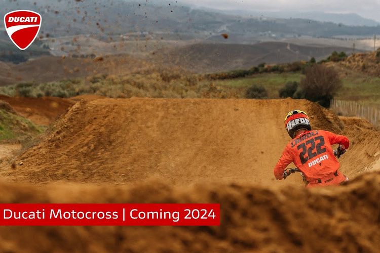 Ducati akan memperkenalkan motor trail terbarunya beserta tim balap motocross pada Januari 2024