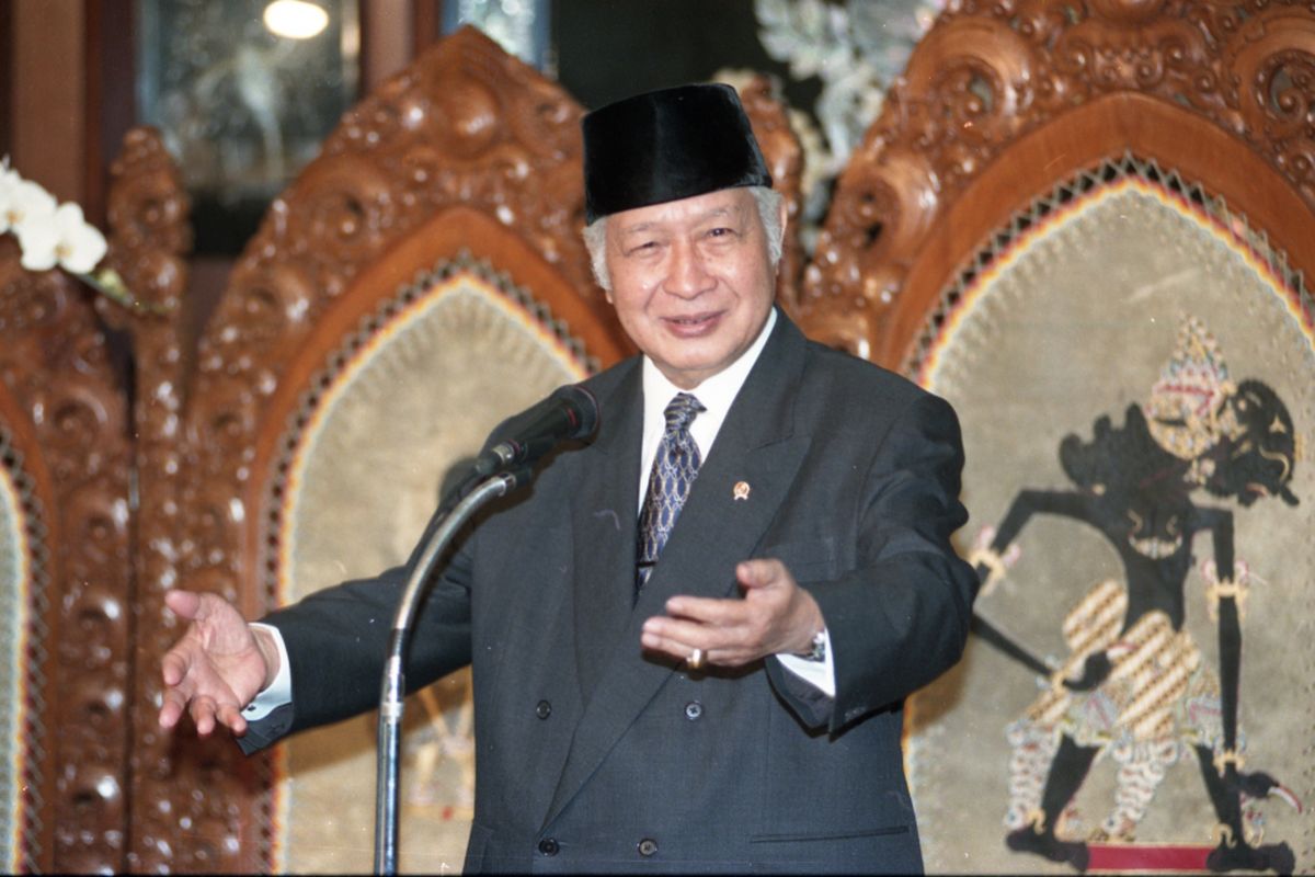 Presiden Soeharto. Gambar diambil pada 15 Januari 1998.