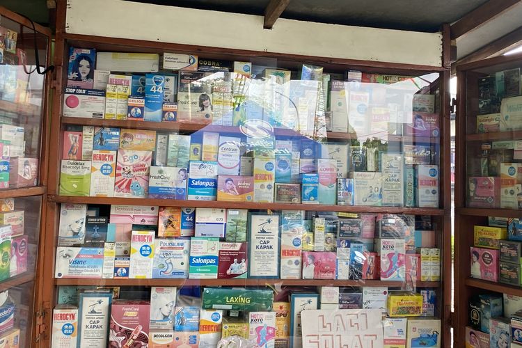 Beli di Apotek, Jual di Trotoar: Praktik 