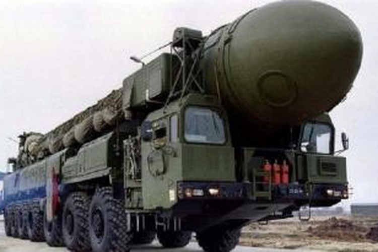 Rusia klaim sukses lakukan uji tembak rudal balistik RS-12M Topol