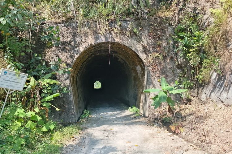 Menembus 3 Terowongan Tua, Jejak Jalur Kereta Api Banjar-Pangandaran yang Akan Dihidupkan Lagi